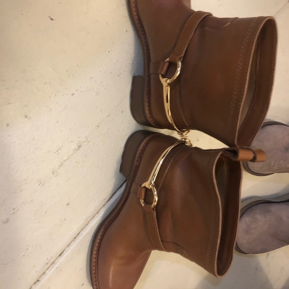 Coach Moto boots like new come with coach sack - Picture 2 of 6